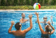 Guide to Throwing the Perfect Summer Pool Party